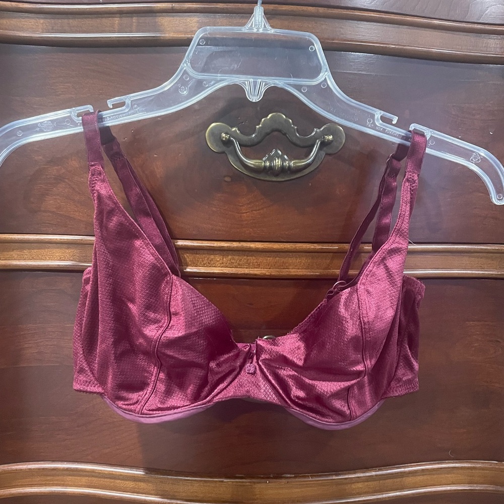 Christian Dior Vintage maroon Underwire Bra Size 36D